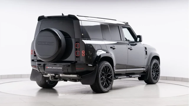 Land Rover Defender (74 Reg) 110 3.0 D350 X-Dynamic HSE Hard Top Commercial (Bespoke) (+VAT) Image 6
