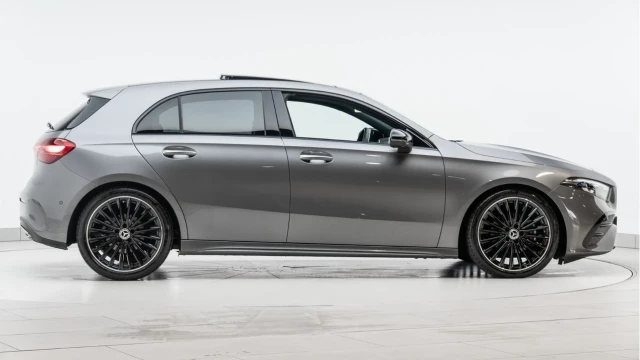 Mercedes-Benz A Class (74 Reg) A200 2.0D AMG Line Premium Plus Image 7