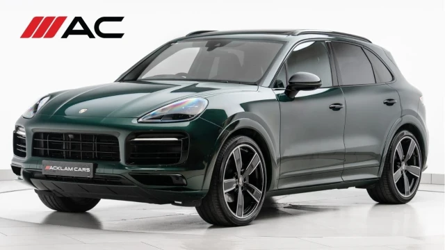 Porsche Cayenne (72 Reg) 3.0 V6 Platinum Edition Image 1