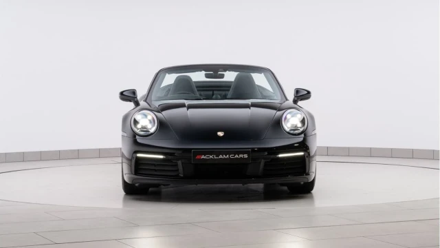 Porsche 911 (24 Reg) Carrera 4 3.0 PDK Convertible Image 8