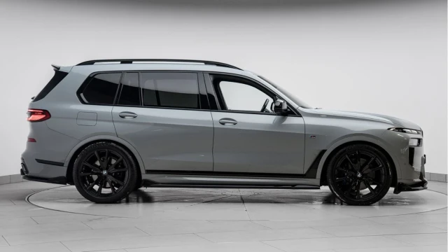 BMW X7 (24 Reg) 3.0 40D M Sport xDrive Image 5