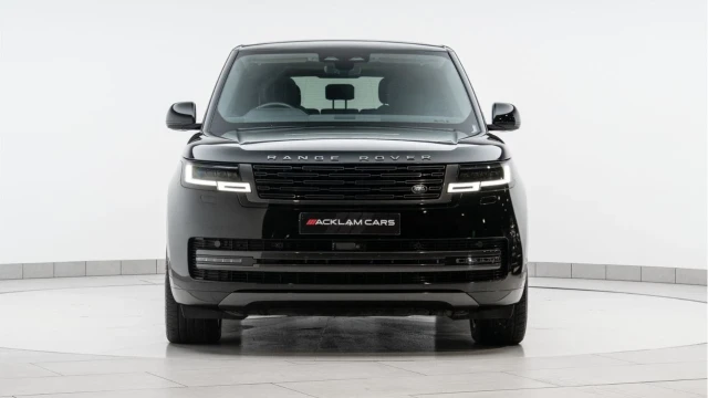 Land Rover Range Rover (22 Reg) 3.0 D300 SE (Shadow Pack) Image 5
