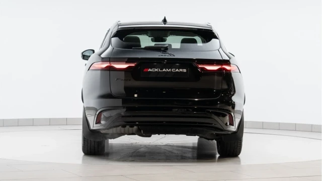 Jaguar F-pace (72 Reg) 2.0 D200 R-Dynamic Black Image 5