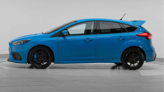 Ford Focus (67 Reg) 2.3 RS Image 4