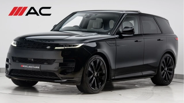 Land Rover Range Rover Sport (23 Reg) 3.0 D300 Dynamic SE (Black Pack) Image 1