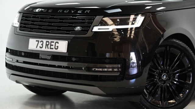 Land Rover Range Rover (73 Reg) 3.0 D350 Autobiography LWB 7 Seat Image 5