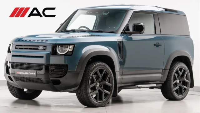 Land Rover Defender (23 Reg) 90 3.0 D250 Hard Top Commercial (+VAT) Image 1