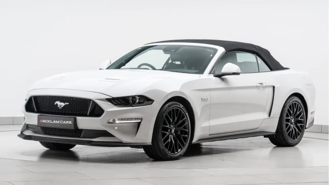 Ford MUSTANG (19 Reg) 5.0 V8 GT Convertible Image 2