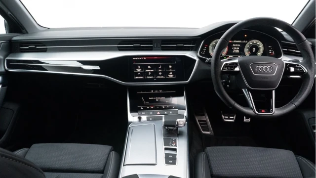 Audi A6 (73 Reg) 2.0 40TDI S-Line Quattro Image 2