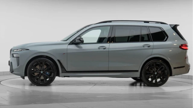 BMW X7 (75 Reg) 3.0 40D M Sport xDrive Image 3