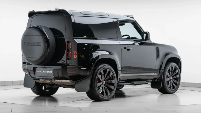 Land Rover Defender (24 Reg) 90 3.0 D250 Hard Top Commercial (3 Seat) (Bespoke) (+VAT) Image 6