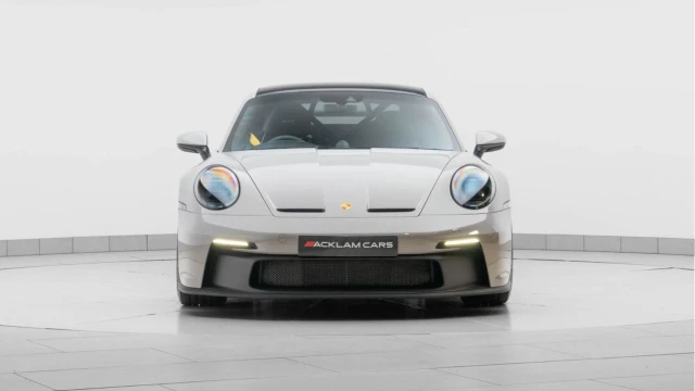 Porsche 911 (72 Reg) 4.0 GT3 PDK (Clubsport) Image 8