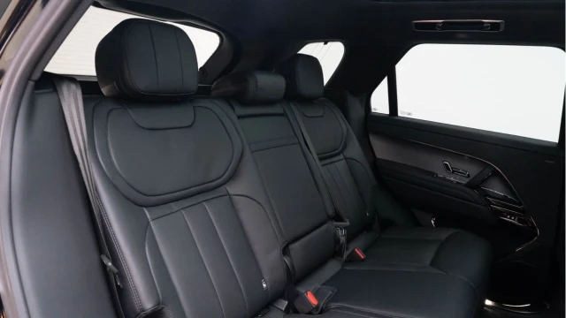 Land Rover Range Rover Sport (75 Reg) 3.0 D300 Dynamic SE (VAT Q) Image 7
