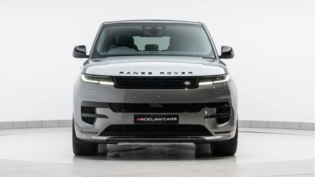 Land Rover Range Rover Sport (72 Reg) 3.0 D300 Dynamic SE Image 6