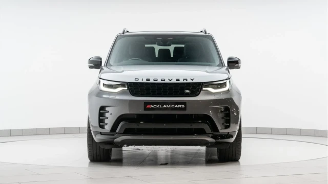 Land Rover Discovery (73 Reg) 3.0 D300 Dynamic SE Image 7