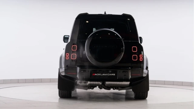 Land Rover Defender (25 Reg) 110 3.0 D350 X-Dynamic HSE Hard Top Commercial (Bespoke) (+VAT) Image 6