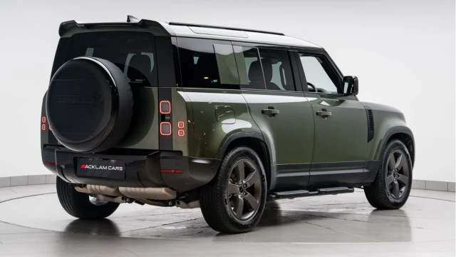 Land Rover Defender (75 Reg) 110 3.0 D250 S (Black Pack) Image 5
