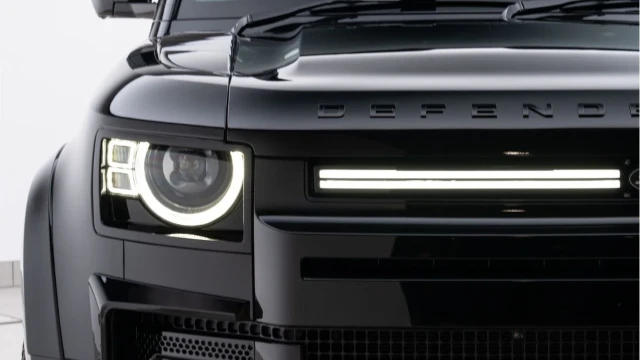 Land Rover Defender (24 Reg) 90 3.0 D300 X-Dynamic HSE Hard Top Commercial (No VAT) Image 8