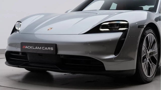 Porsche Taycan (21 Reg) Saloon (Performance Plus) Image 6
