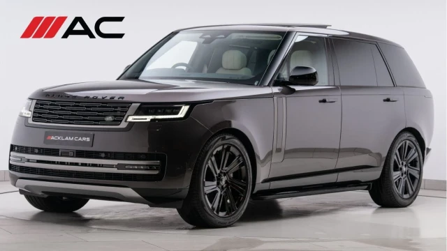 Land Rover Range Rover (74 Reg) 3.0 D350 HSE LWB 7 Seat (VAT Q) Image 1