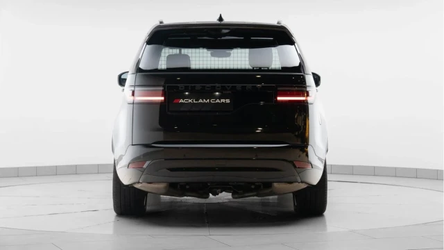Land Rover Discovery (25 Reg) 3.0 D350 Dynamic HSE Commercial (+VAT) Image 5