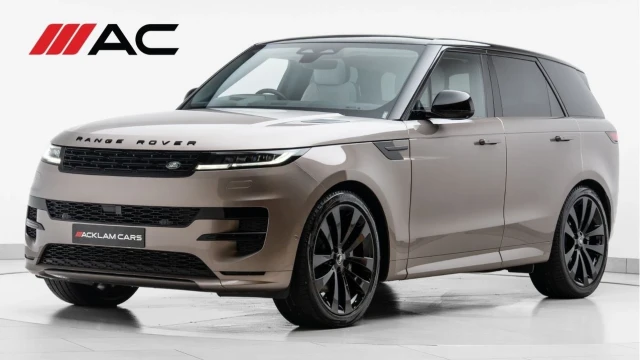 Land Rover Range Rover Sport (23 Reg) 3.0 D300 Dynamic SE (Black Pack) Image 1