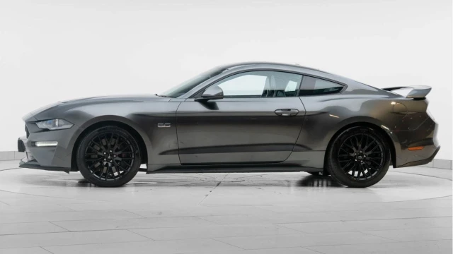 Ford MUSTANG (19 Reg) 5.0 V8 GT Fastback Image 4