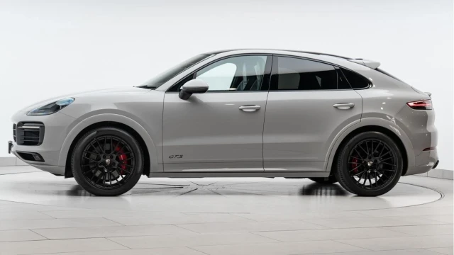 Porsche Cayenne (70 Reg) 4.0 V8 GTS Coupe Image 4