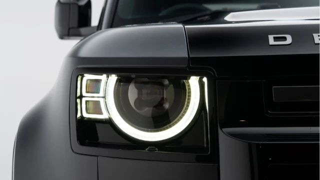 Land Rover Defender (21 Reg) 90 5.0 V8 P525 Carpathian Edition Image 7