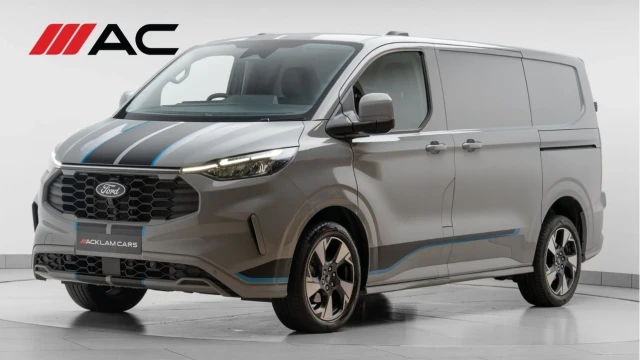 Ford Transit Custom (25 Reg) Custom 320 2.0 Ecoblue Sport (+VAT) Image 1