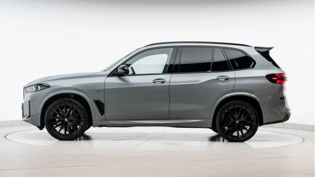 BMW X5 (25 Reg) 3.0 40D M Sport xDrive Image 5