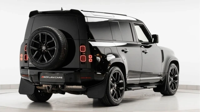 Land Rover Defender (74 Reg) 110 3.0 D250 S Hard Top Commercial (3 Seat) (+VAT) Image 7