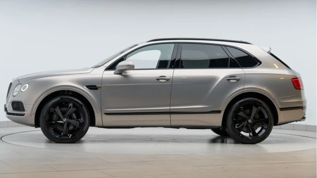 Bentley Bentayga (68 Reg) 4.0 V8 Image 4