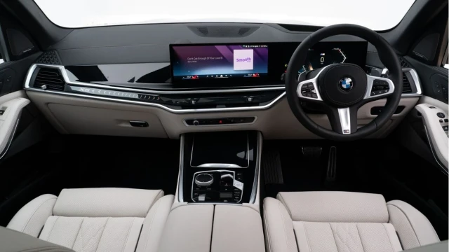 BMW X5 (74 Reg) 3.0 30D M Sport xDrive (New Model) Image 2