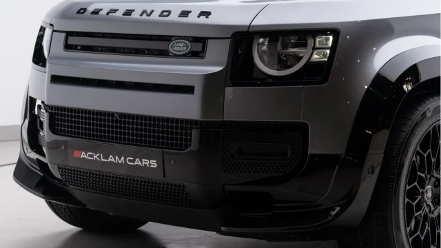 Land Rover Defender (24 Reg) 90 3.0 D250 Hard Top Commercial (3 Seat) (+VAT) Image 8