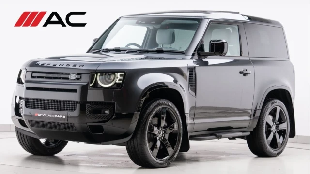 Land Rover Defender (24 Reg) 90 3.0 D350 X-Dynamic HSE (2025 Model) (Black Pack) Image 1