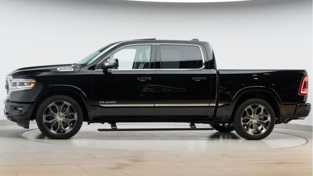 Dodge RAM 1500 (Unregistered) 5.7 V8 HEMI Limited (+VAT) Image 5