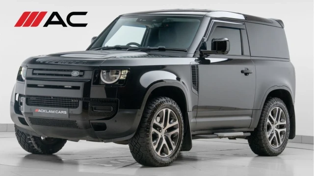 Land Rover Defender (22 Reg) 90 3.0 D250 Hard Top Commercial (+VAT) Image 1