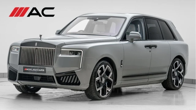 Rolls-Royce Cullinan (74 Reg) 6.7 V12 Black Badge Series II Image 1