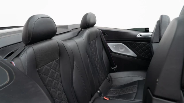 BMW M8 (69 Reg) 4.4 V8 Competition xDrive Convertible Image 5