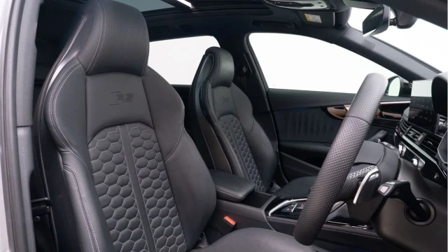Audi RS4 (23 Reg) 3.0TFSI Vorsprung Quattro Image 3