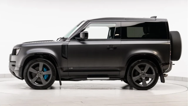 Land Rover Defender (21 Reg) 90 5.0 V8 P525 Carpathian Edition Image 3