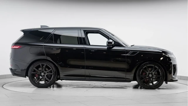 Land Rover Range Rover Sport (24 Reg) 4.4 V8 P635 SV Edition One Image 5