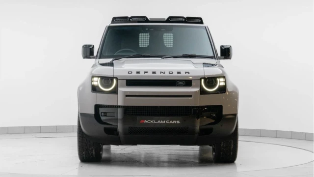 Land Rover Defender (75 Reg) 90 3.0 D250 S Hard Top Commercial (3 Seat) (+VAT) Image 8