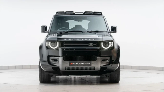 Land Rover Defender (72 Reg) 110 5.0 V8 Carpathian Edition Image 7