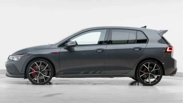 Volkswagen Golf (73 Reg) 2.0TSI GTI Clubsport DSG Image 4