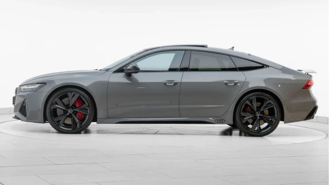 Audi RS7 (71 Reg) 4.0TFSI V8 Vorsprung Sportback Quattro Image 3