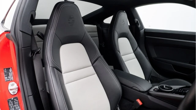 Porsche 911 (74 Reg) 3.0 Carrera S PDK Coupe Image 3