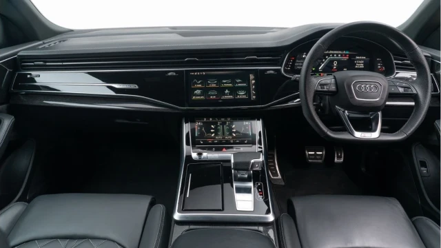 Audi SQ8 (71 Reg) 4.0TFSI V8 Black Edition Quattro Image 2