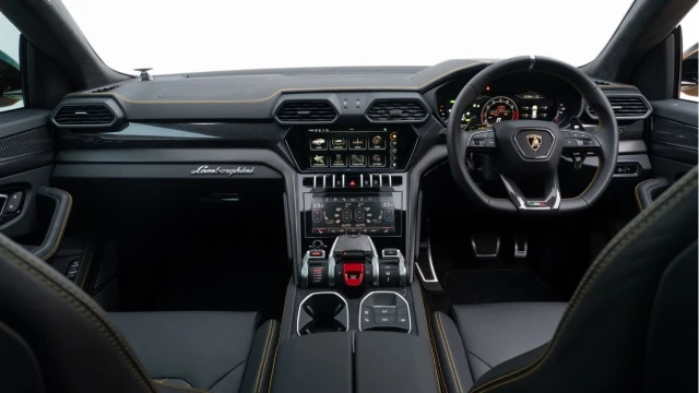 Lamborghini Urus (24 Reg) 4.0 V8 S (VAT Q) Image 2